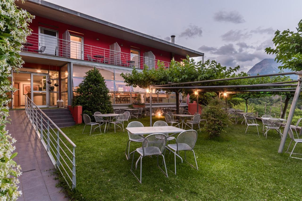 Gefiri Plakas Hotel, Tzoumerka Exterior photo